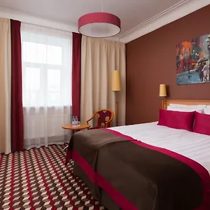 **** Hotel Oktiabrskaya Russia